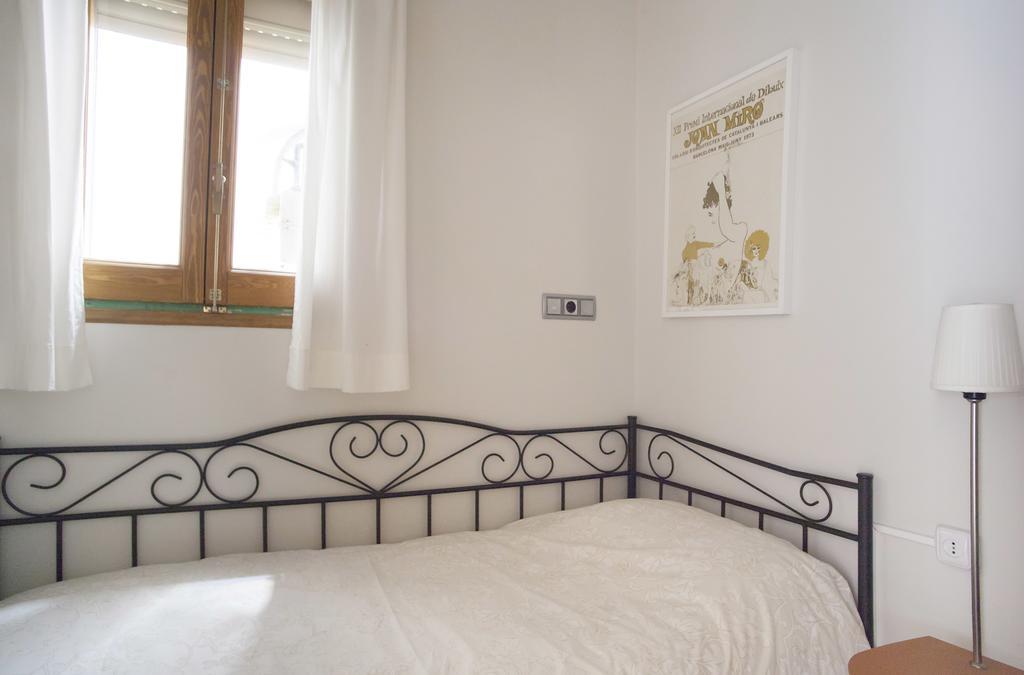 Aparteasy - Authentic Family Apartment Barcelona Buitenkant foto